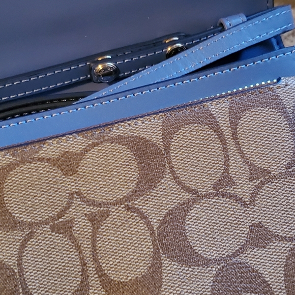 COACH Hayden Foldover clutch - Picture 8 of 14